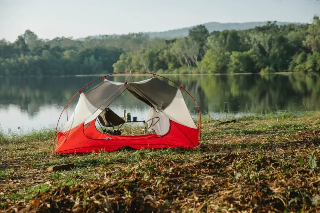 how to cool a tent without electricity